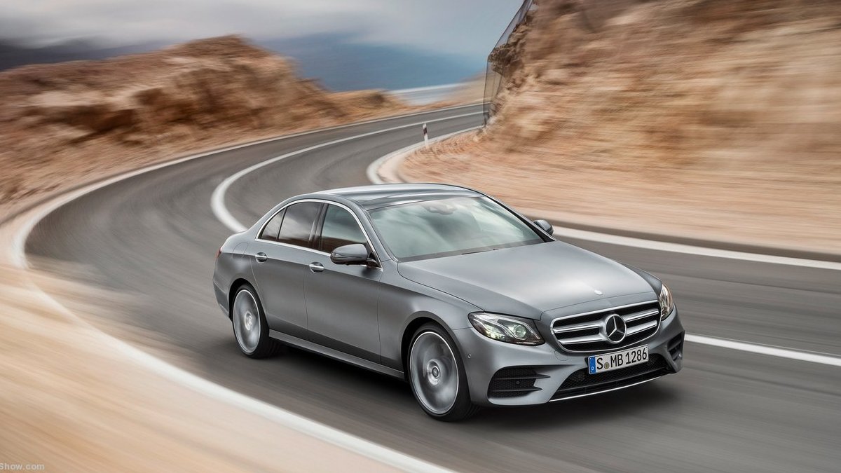 H νέα ηλεκτρική Mercedes-Benz E-Class ετοιμάζεται