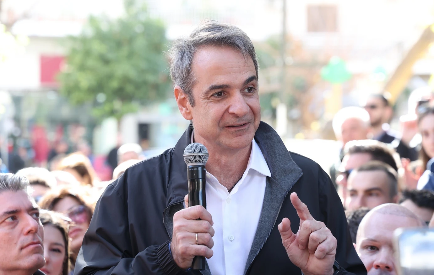 Μητσοτάκης σε βουλευτές της ΝΔ: “Τώρα και με Καρυστιανού θα πάρω 30% (στις δεύτερες)” !