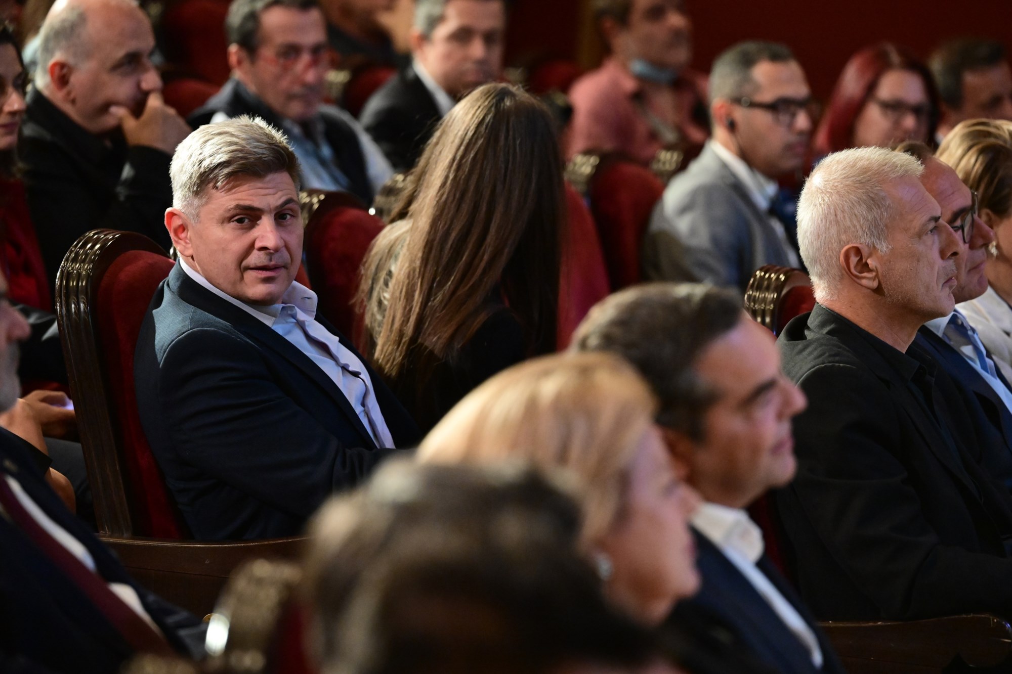Έπαιξε το “χαρτί” της Καρυστιανού για να τον “φωνάξει” ο Τσίπρας; Τα επανειλημμένα τηλεφωνήματα Φαραντούρη σε Τσίπρα που καταλήγουν σε… αναπάντητες