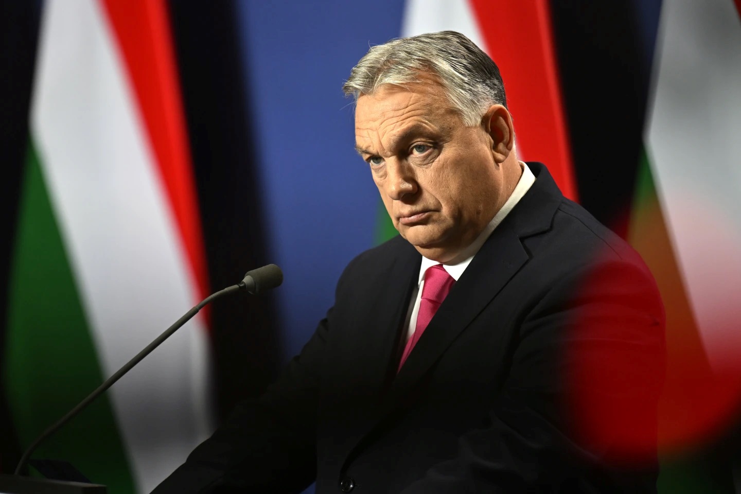 Ουγγαρία: Βουλευτικές εκλογές στις 12 Απριλίου – Ο Όρμπαν χάνει έδαφος στις δημοσκοπήσεις