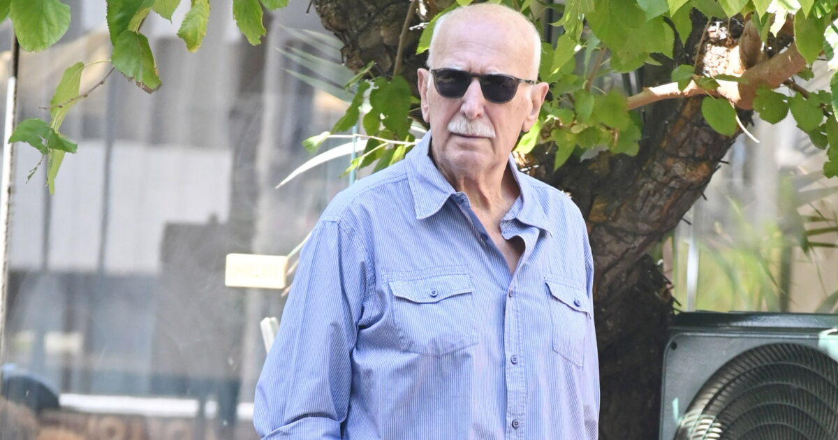 Γιώργος Παπαδάκης: Οι θάνατοι που τον σημάδεψαν, η αδελφή που λάτρευε κι η σκληρή ζωή στη βιοπάλη
