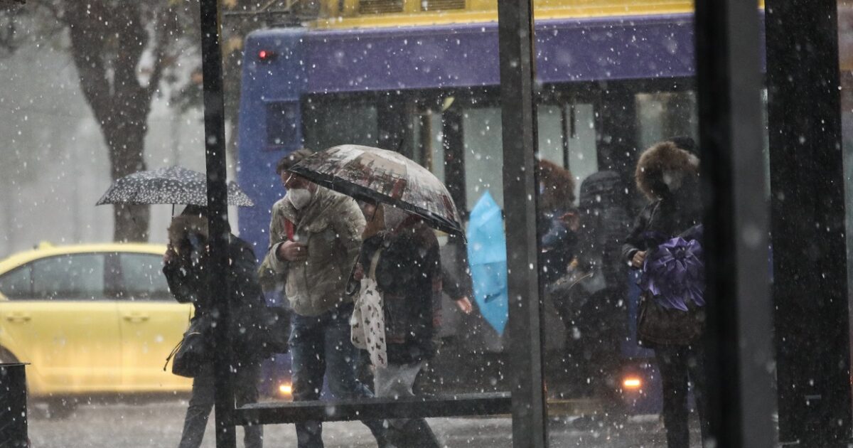 Κακοκαιρία: Ήχησε το 112 σε Αχαΐα, Ηλεία, Ζάκυνθο και Κεφαλονιά – «Περιορίστε τις μετακινήσιες σας»
