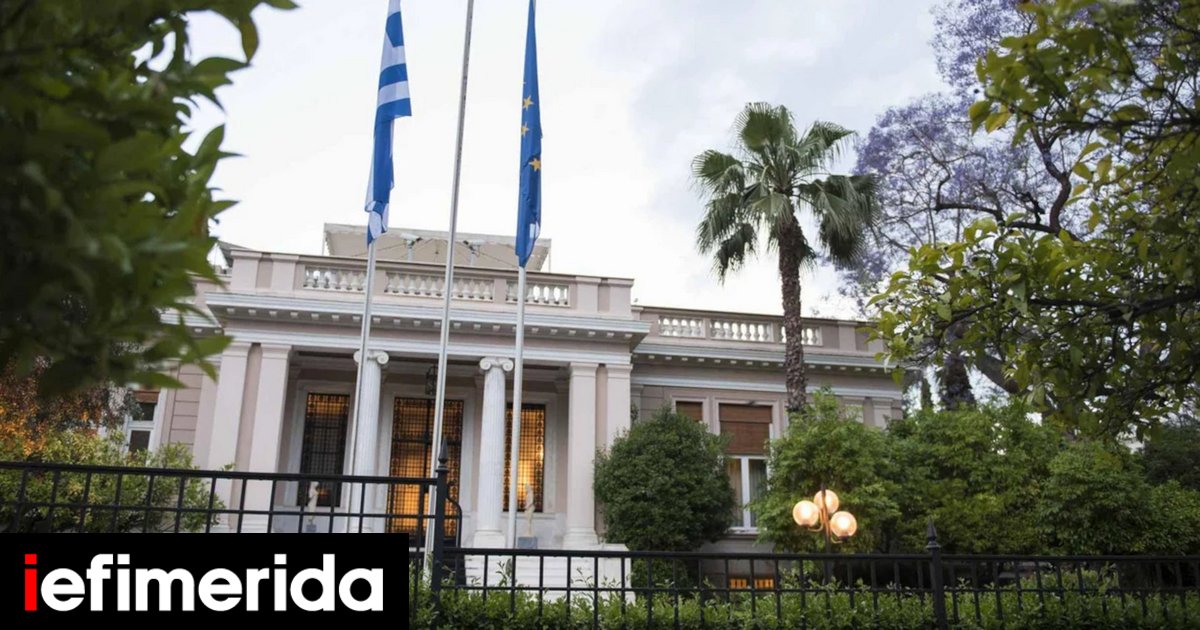 Σύσκεψη για το κυκλοφοριακό: Μείωση φορτηγών στον Κηφισό, έξυπνα φανάρια και στην Αττική, νέοι οδικοί άξονες