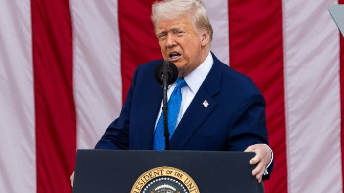 Επιμένει ο Τραμπ για τη Γροιλανδία  – Οτιδήποτε λιγότερο είναι «απαράδεκτο», το ΝΑΤΟ πρέπει να συνεργαστεί