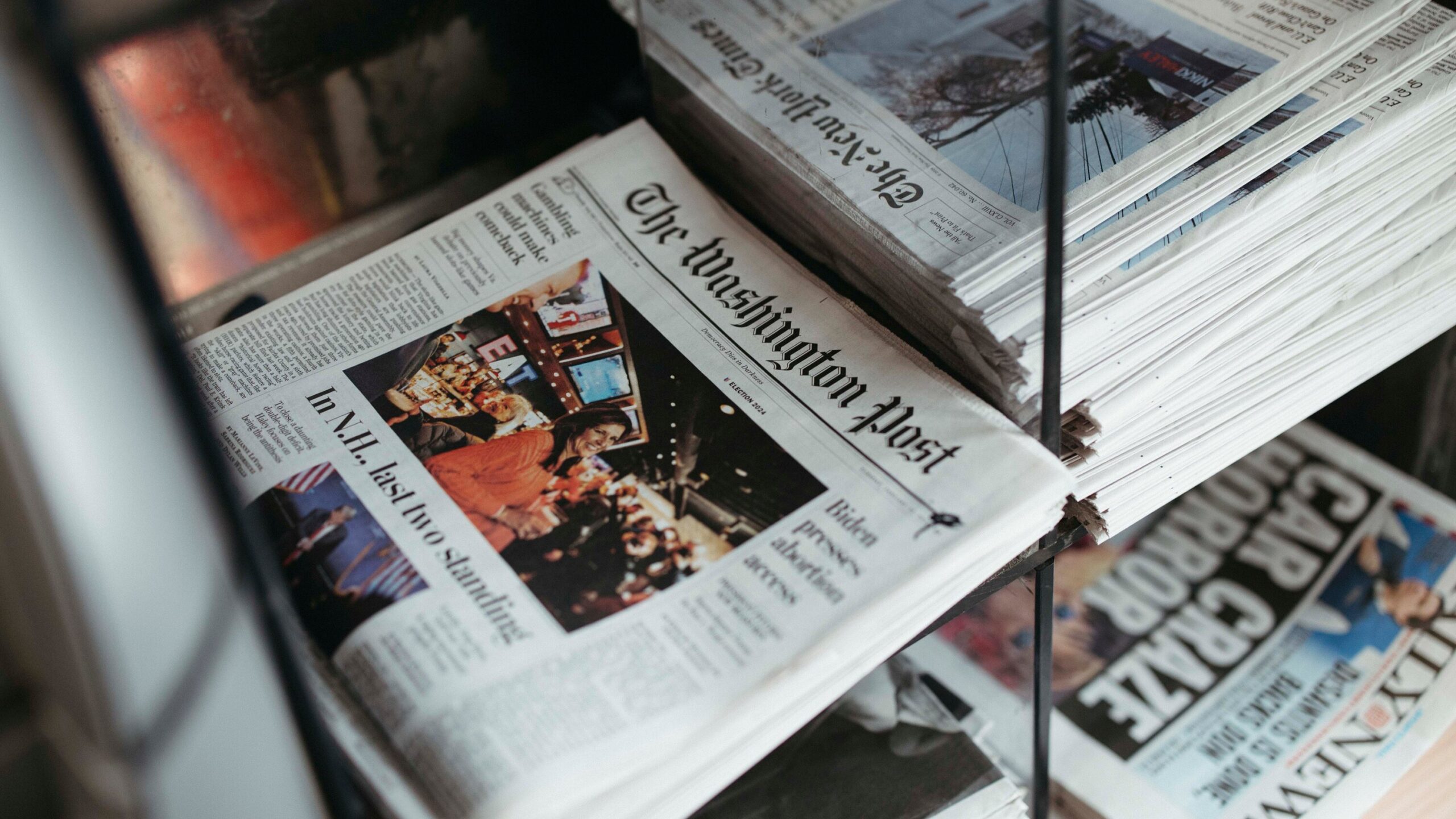 Η Washington Post «κόβει» το ίδιο της το ρεπορτάζ: πάνω από 300 δημοσιογράφοι απολύονται