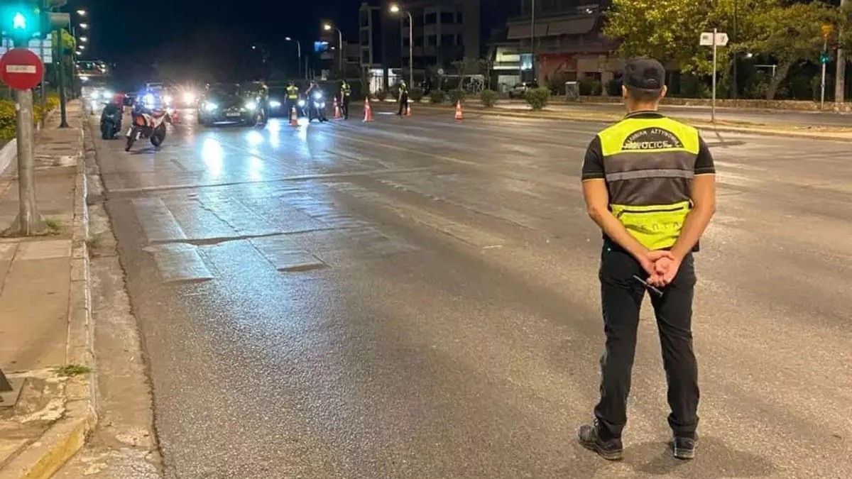 Τροχαία: Χιλιάδες παραβάσεις και εκατοντάδες επικίνδυνοι οδηγοί