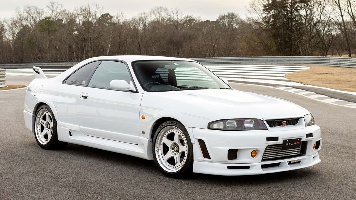 Nissan Skyline GT-R Nismo 400R: Το ιερό δισκοπότηρο των συλλεκτών