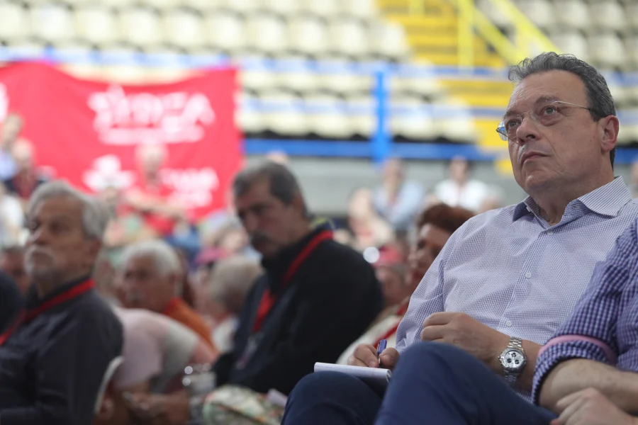 Παύλος Πολάκης: Ως υπό αναμονή αρχηγός (του ΣΥΡΙΖΑ) – Τα “καρφιά” Φάμελλου
