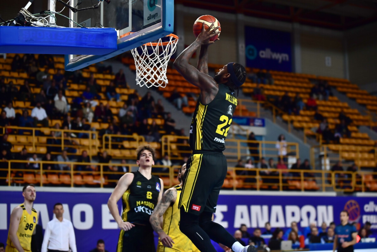 Κύπελλο Μπάσκετ / Το Μαρούσι νίκησε 87-80 τον απογοητευτικό Άρη και πέρασε στον ημιτελικό