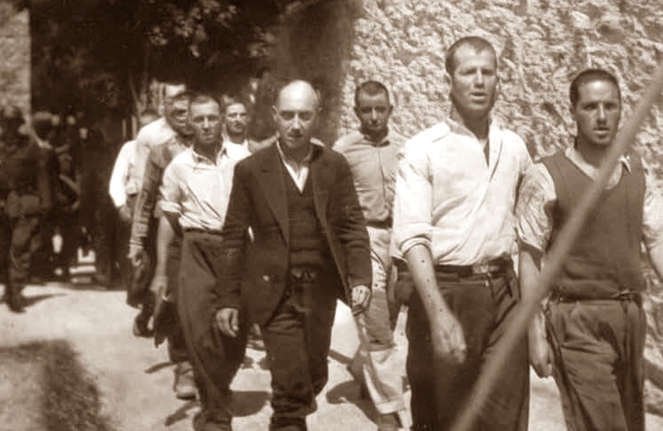 Guardian / «Μπορούμε να δούμε αυτό το θάρρος» – Η βρετανική εφημερίδα για τους 200 της Καισαριανής