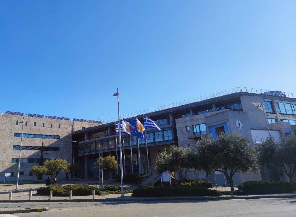 Θεσσαλονίκη: Ο Κούπκας ψηφίζει το δάνειο από την ΕΤΕπ – Διαχωρίζει τη θέση του από Ζέρβα – «Η δημοκρατία χρειάζεται αντιπολιτεύσεις που οικοδομούν»