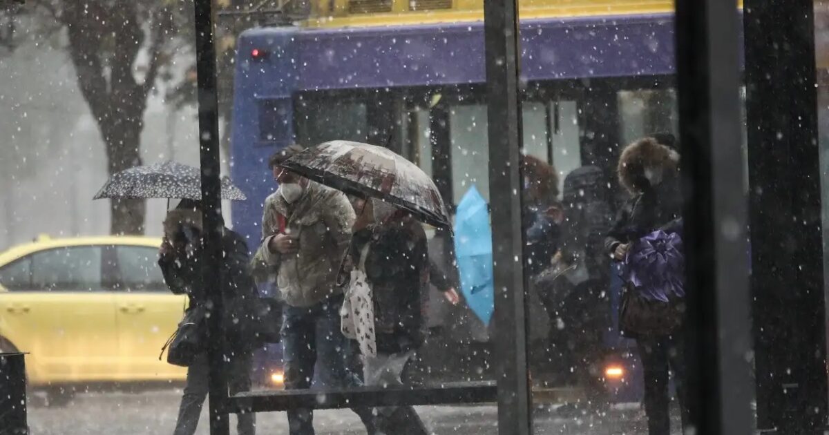 Νέες βροχές και καταιγίδες από την Παρασκευή, με ψύχρα η Καθαρά Δευτέρα – Η πρόγνωση Καλλιάνου