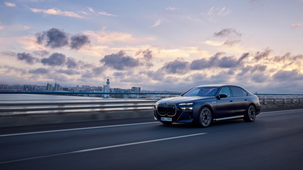 Η BMW καταργεί την αυτόνομη οδήγηση Επιπέδου 3 στη Σειρά 7