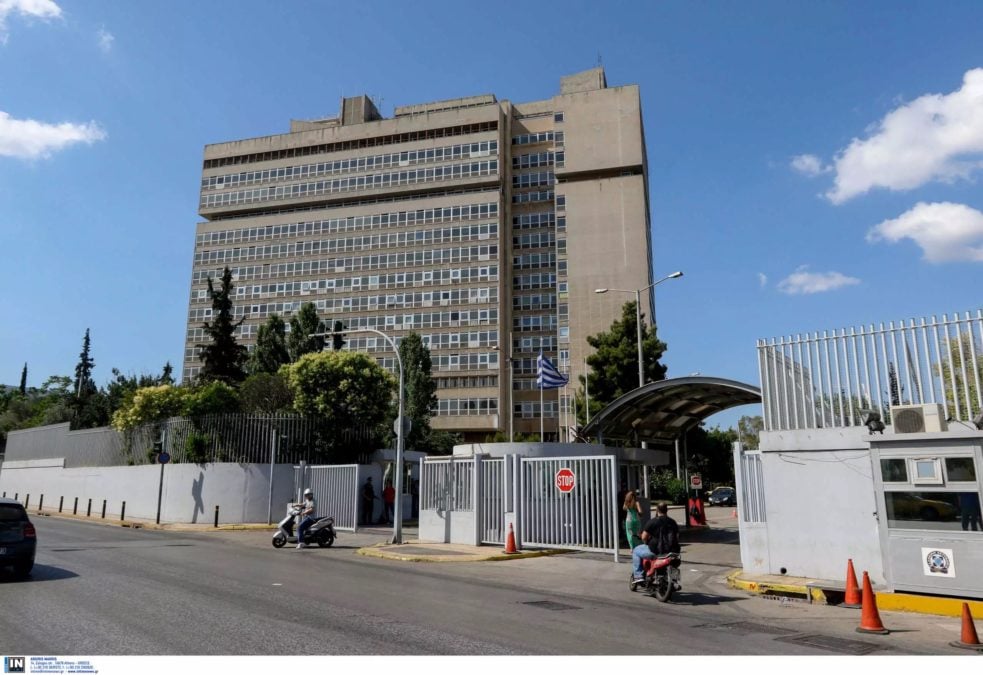 Διαμαρτυρία της ΕΣΑμεΑ για την παράληψή της από Ομάδα Εργασίας σχετικά με τη βία κατά των γυναικών – Τι απαντά το Υπουργείο Προστασίας του Πολίτη