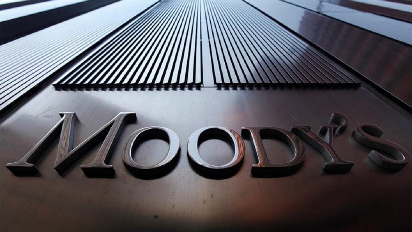 Moody’s: Στη βαθμίδα Baa3 διατηρείται η αξιολόγηση της Ελλάδας με σταθερή προοπτική