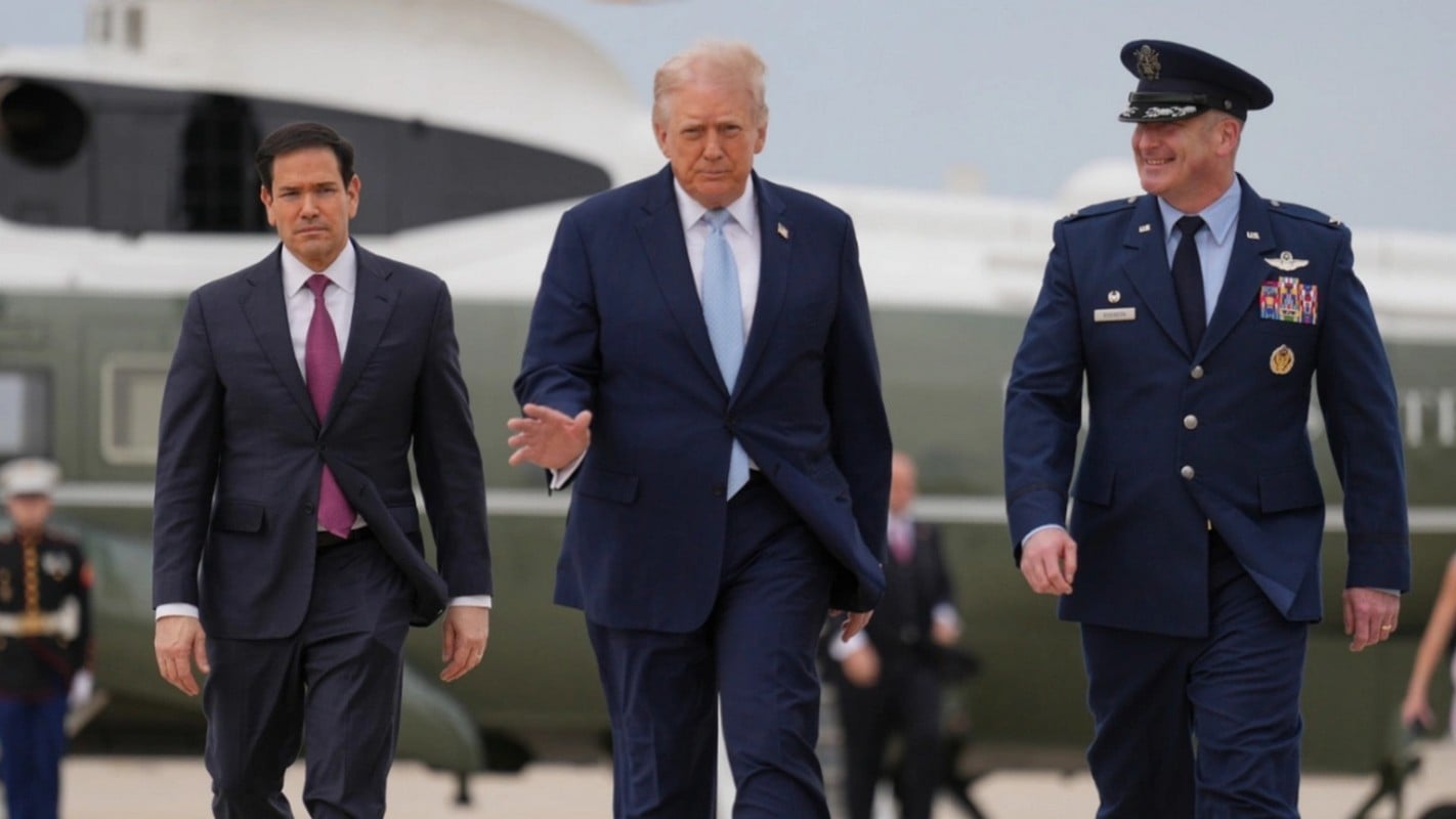 Ντόναλντ Τραμπ: «Έχουμε διαλύσει το Ιράν, θέλουν να κάνουν συμφωνία, εγώ δεν θέλω» – Στο τραπέζι σενάρια διαπραγματεύσεων