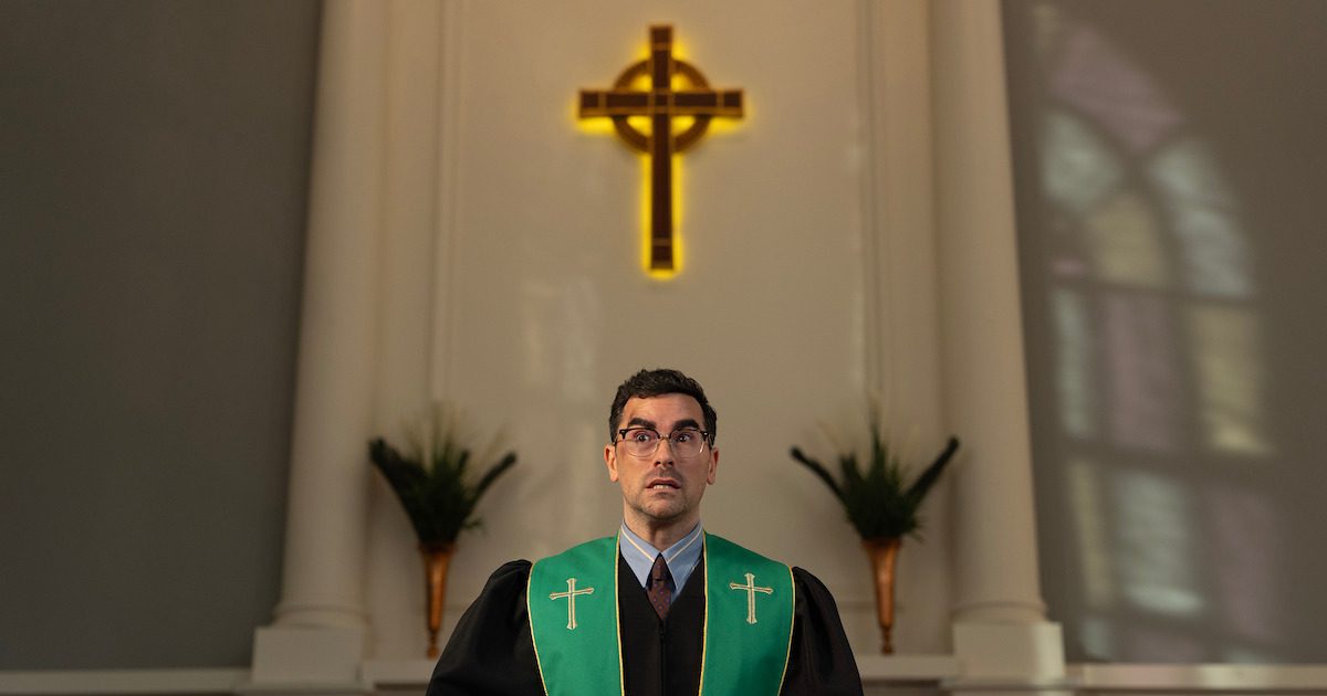 Το Μεγάλα Λάθη του Netflix ξεκινά λάθος αλλά αυτό ίσως είναι το πιο ενδιαφέρον στοιχείο της σειράς