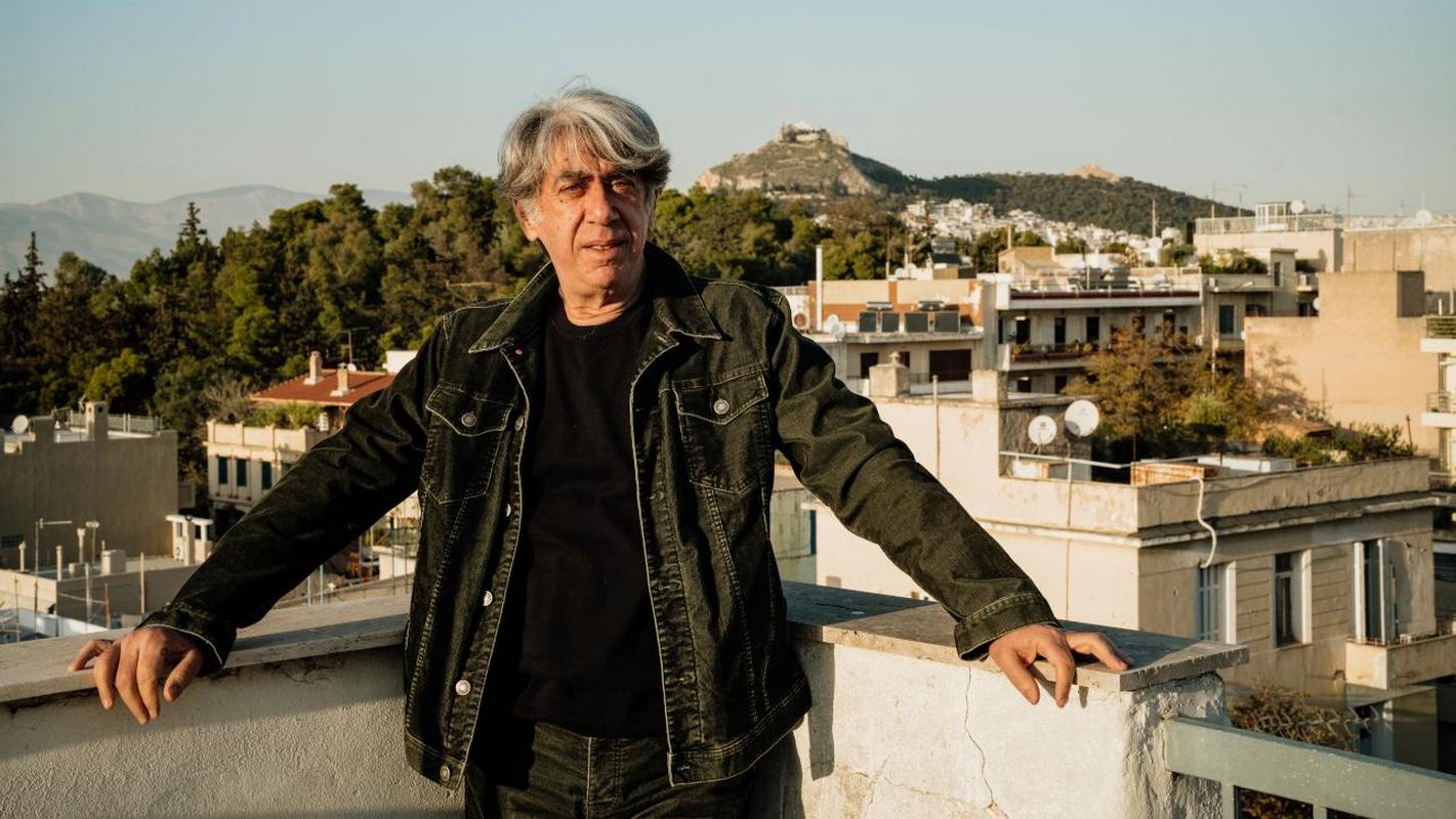 Κώστας Μπερικόπουλος: «Ανακάλυψα, λόγω του θείου μου που έφυγε από τη ζωή μετά τον πατέρα μου, πολλά μυστικά της οικογένειας»