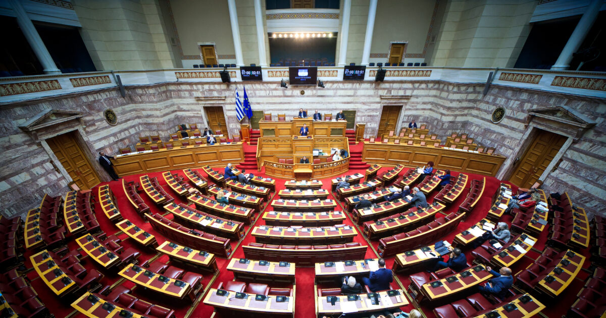 ΟΠΕΚΕΠΕ: Στη Βουλή την Παρασκευή οι δύο από τις τρεις δικογραφίες