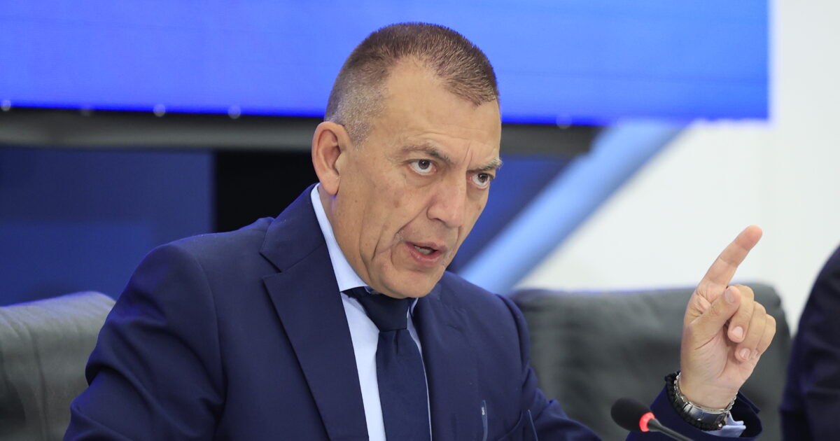 Ισχυρή σύσταση του Γιάννη Βρούτση για αναβολή όλων των αθλητικών δραστηριοτήτων λόγω της κακοκαιρίας Erminio