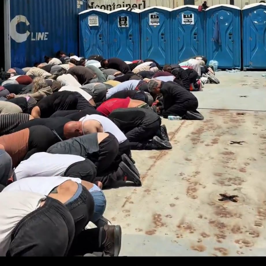 Global Sumud Flotilla / «Καλώς ήρθατε στο Ισραήλ» – Σοκάρουν τα βασανιστήρια και οι απειλές Μπεν Γκβιρ