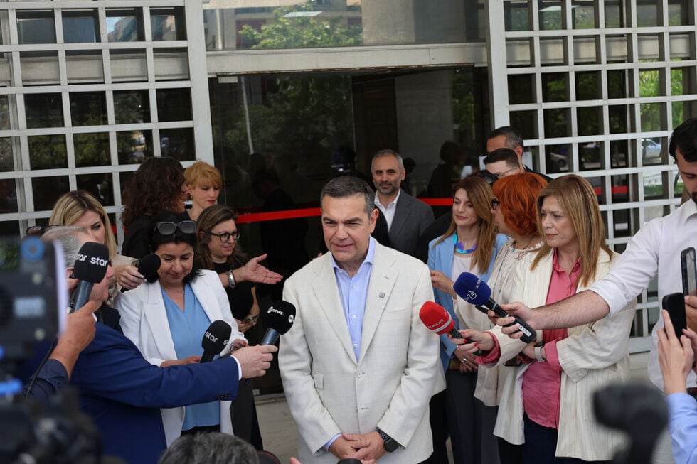 Τσίπρας: Πάνω από 20.000 υπογραφές για την Ελληνική Αριστερή Συμπαράταξη