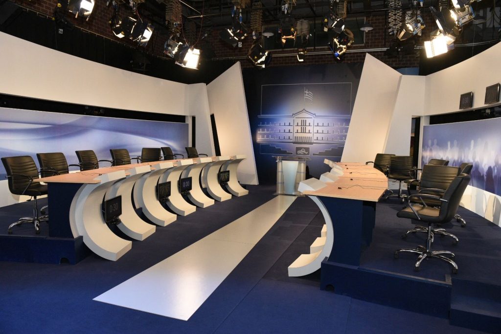 Ντιμπέιτ υπό αμφισβήτηση: Το πολιτικό σκηνικό δεν χωράει πια στα παλιά καλούπια