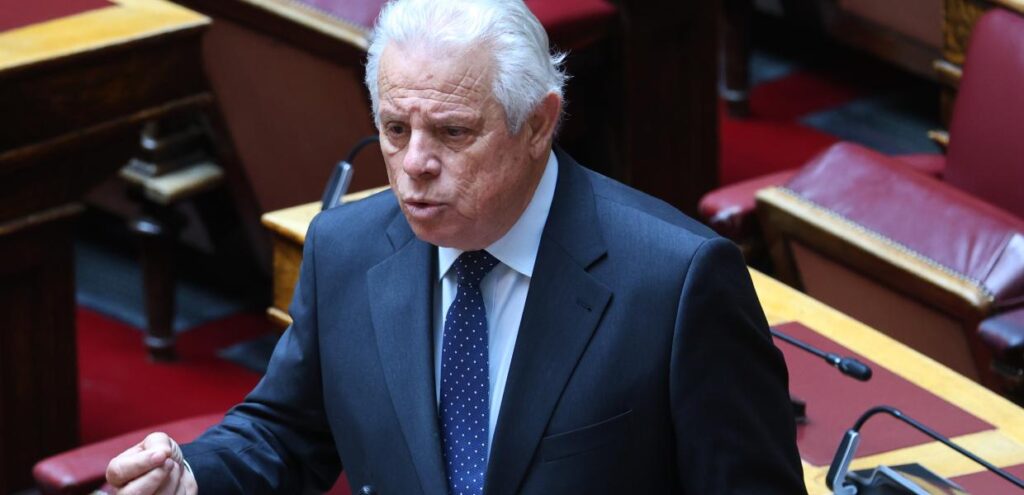 Σπιτάκια ανακύκλωσης: Ο Τσάφος απέφυγε τις ερωτήσεις του Βλάχου για τα 17 εκατομμύρια… έτσι λειτουργεί η “γαλάζια” διαφάνεια