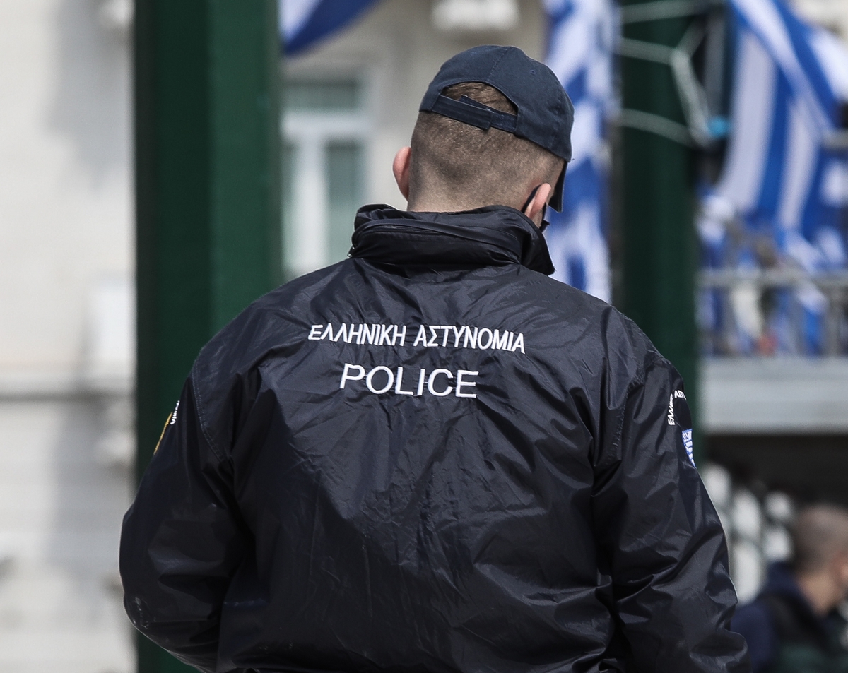 Σκηνές χάους στο Ηράκλειο / Συμπλοκή έξω από μπαρ, κινηματογραφική καταδίωξη και σύλληψη