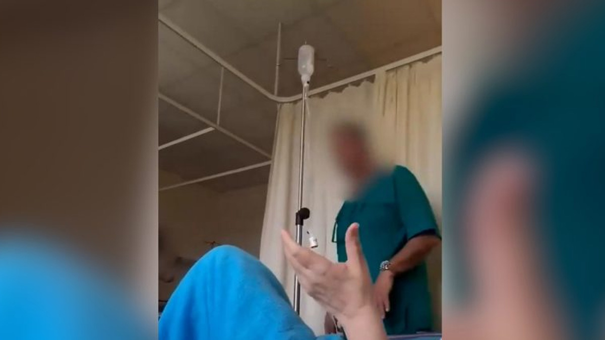 Αναστολή καθηκόντων και ΕΔΕ για τον γιατρό που «πιάστηκε» από την κάμερα να ζητά «φακελάκι»