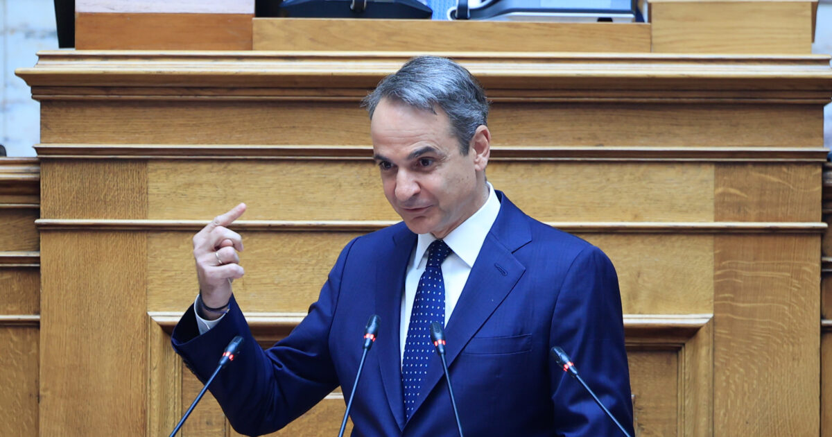 Μητσοτάκης στην ΚΟ της ΝΔ: «Να ιδρώσουμε όλοι μαζί τη φανέλα» – Η κίνηση – ματ που έριξε τους τόνους, οι γκρίνιες και τα μηνύματα ενότητας