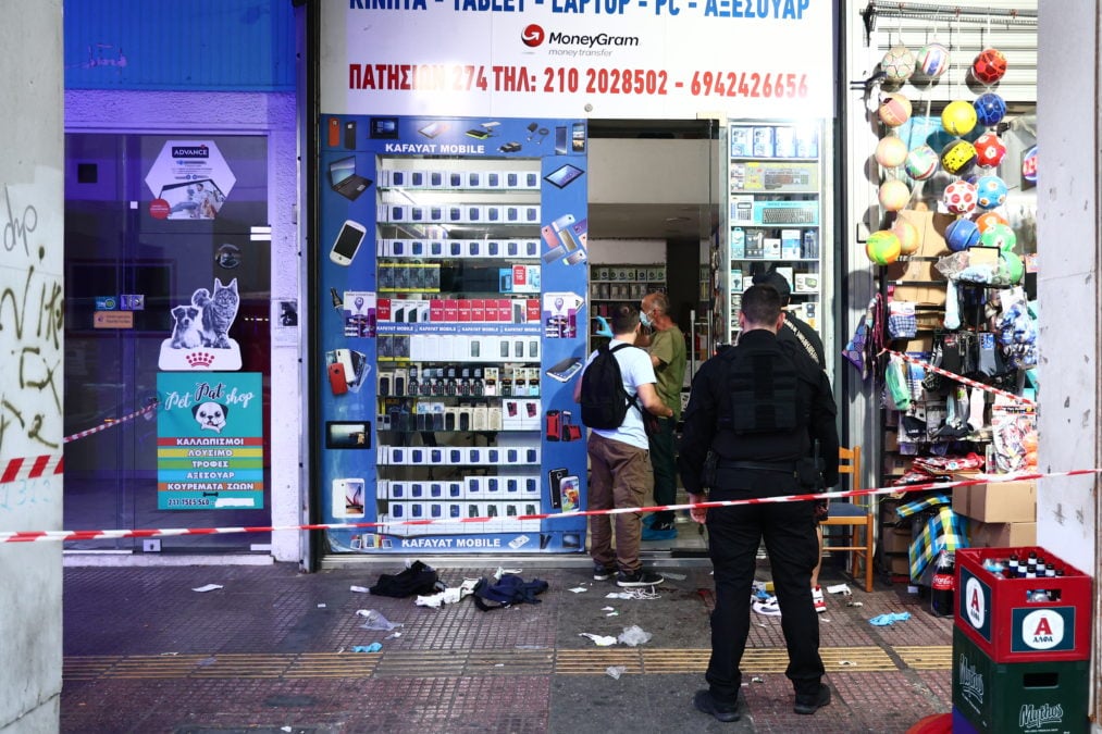 Πυροβολισμοί στα Πατήσια: Άφαντος παραμένει ο τέταρτος δράστης – Το βίντεο ντοκουμέντο και οι μαρτυρίες για την ένοπλη επίθεση