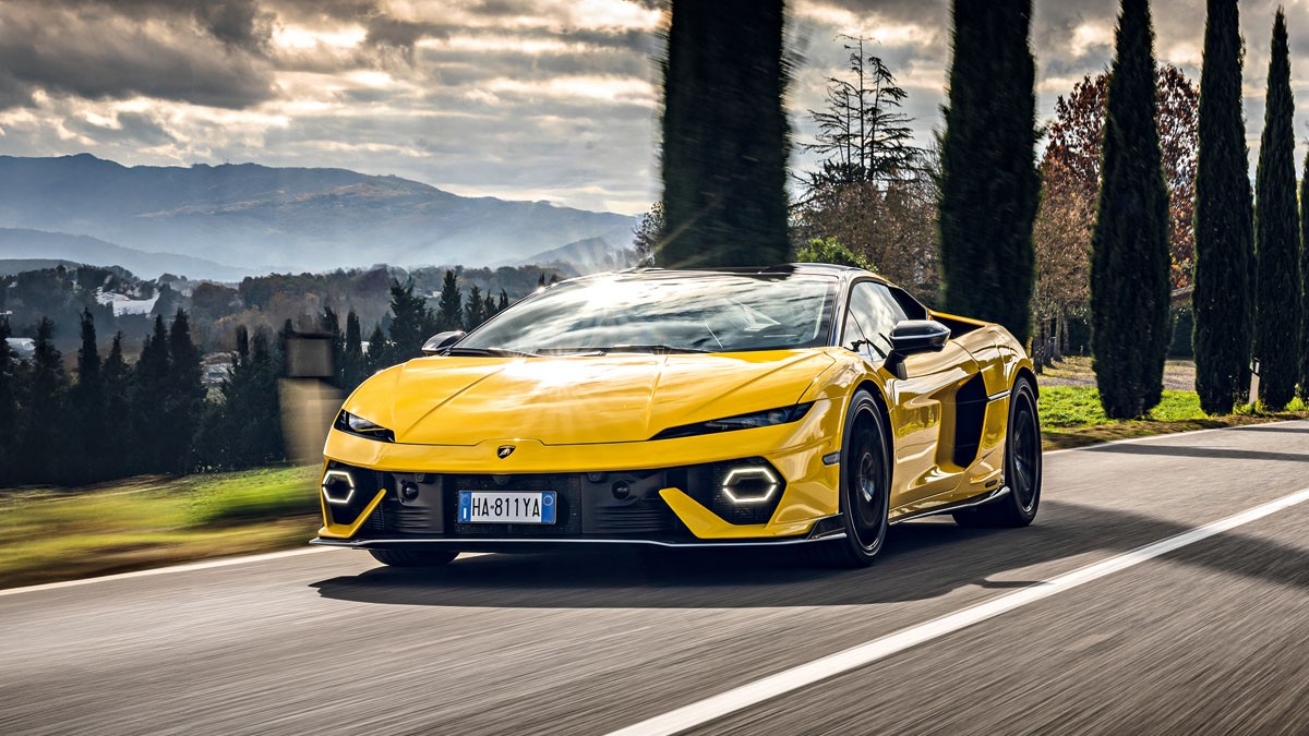 Διασχίζοντας την Ιταλία με Lamborghini Temerario