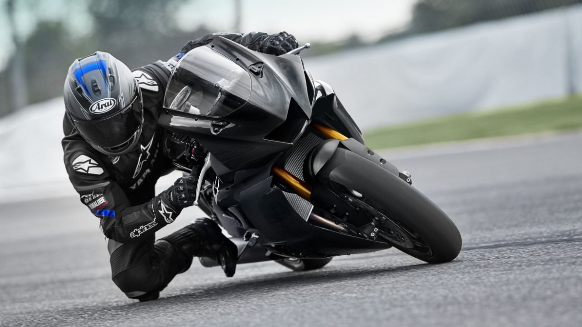 Πως θα σας φαινόταν ένα δίχρονο Yamaha R6 με 160 ίππους;