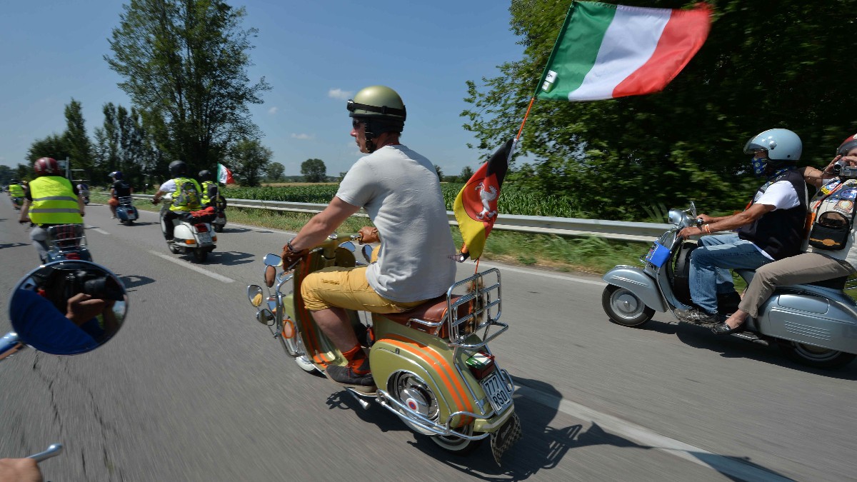 Η Ρώμη ετοιμάζεται για τη μεγάλη γιορτή της Vespa