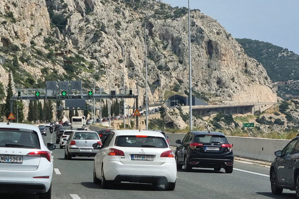 Σε εξέλιξη η επιστροφή των εκδρομέων του τριημέρου του Αγίου Πνεύματος – ΒΙΝΤΕΟ