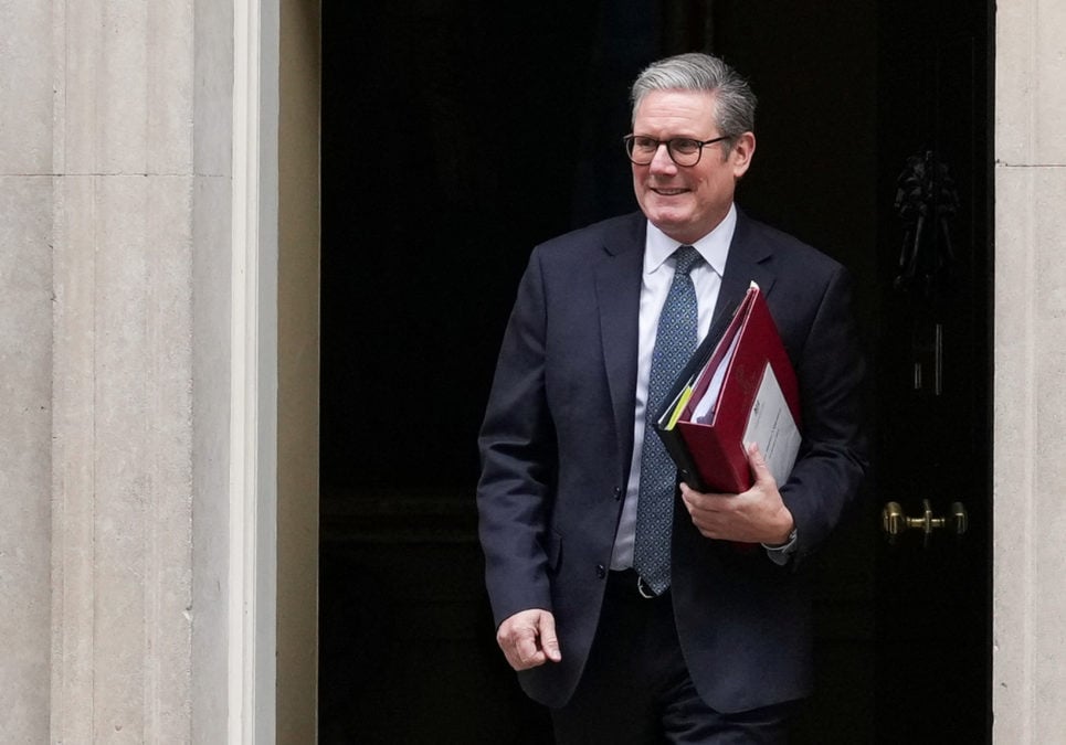 Στάρμερ: Αναμένεται να ανακοινώσει σήμερα την παραίτησή του – Το πλάνο αποχώρησης «με τους δικούς του όρους»