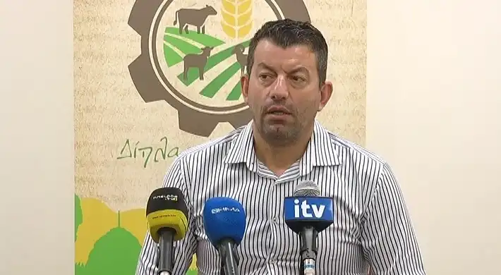 Ο Χάρης Λιούρης παραιτήθηκε από το ΠΑΣΟΚ και εντάσσεται στην ΕΛ.Α.Σ. του Αλέξη Τσίπρα