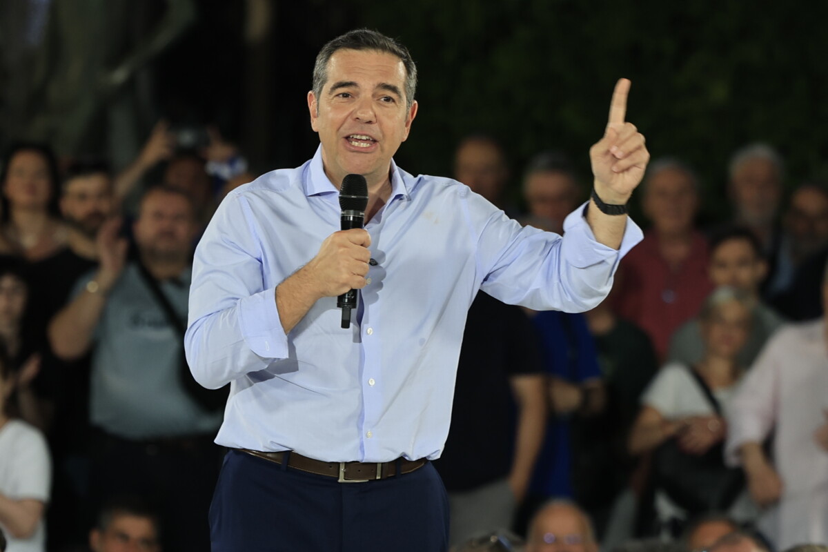 Τα των διαδρόμων / Οι τζάμπα μάγκες και τα τζάμπα λόγια, τα νεύρα των «μένουμε ΣΥΡΙΖΑ», οι δεξιές ματιές της Άννας