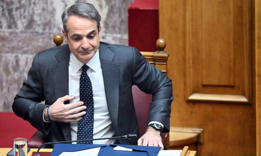 Οι κάλπες δεν φαίνονται, αλλά το Μαξίμου τις… βλέπει