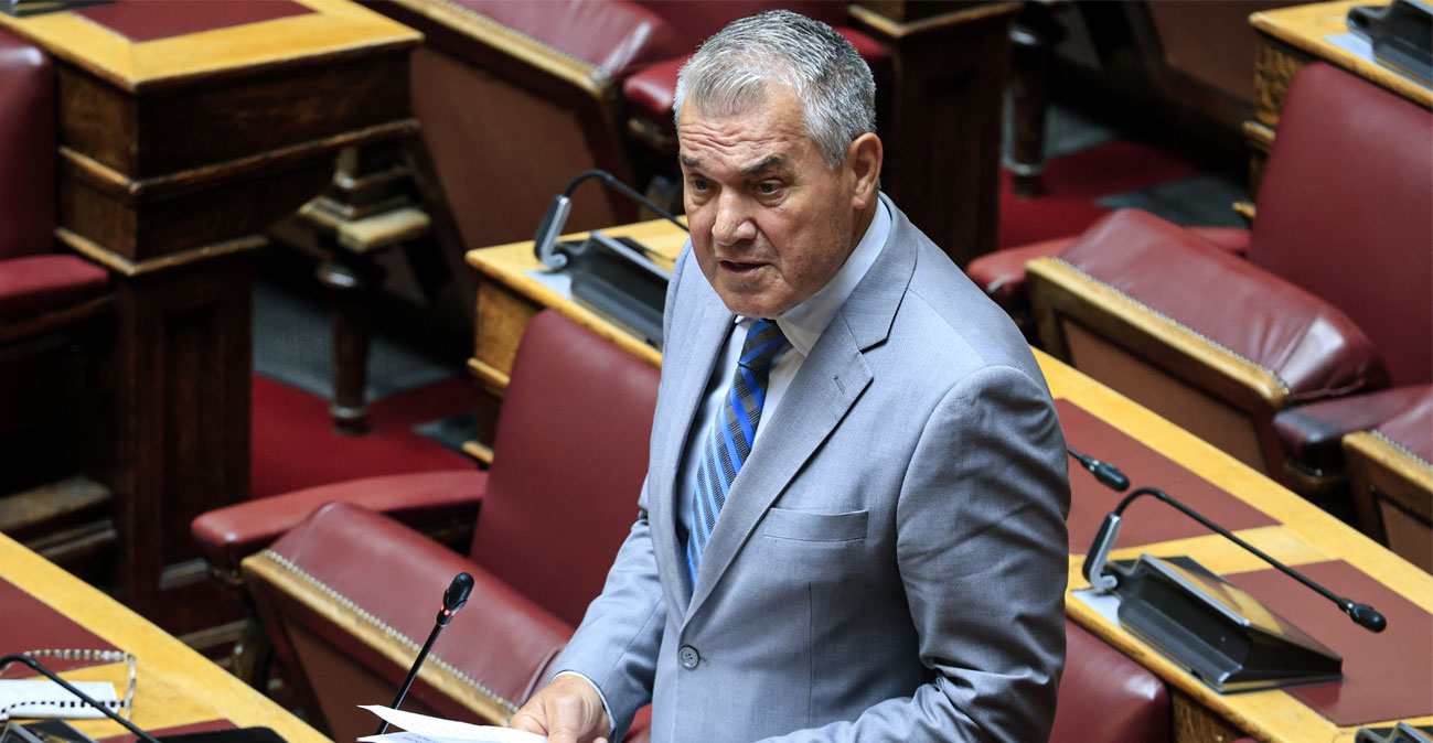 &Omicron; &Kappa;&upsilon;&rho;&iota;&alpha;&zeta;ί&delta;&eta;&sigmaf; &pi;&alpha;&rho;&alpha;&pi;έ&mu;&pi;&epsilon;&tau;&alpha;&iota; &sigma;&tau;&eta;&nu; &Epsilon;&pi;&iota;&tau;&rho;&omicron;&pi;ή &Delta;&epsilon;&omicron;&nu;&tau;&omicron;&lambda;&omicron;&gamma;ί&alpha;&sigmaf; &tau;&eta;&sigmaf; &Beta;&omicron;&upsilon;&lambda;ή&sigmaf; &mu;&epsilon; &alpha;&pi;ό&phi;&alpha;&sigma;&eta; &Kappa;&alpha;&kappa;&lambda;&alpha;&mu;ά&nu;&eta;