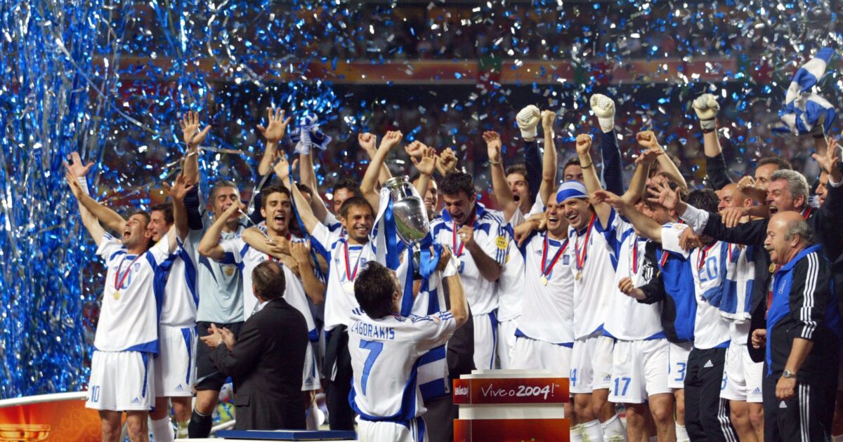 Euro 2004: 22 χρόνια από τη μέρα που η Εθνική ποδοσφαίρου έστειλε όλους τους Έλληνες στον «7ο ουρανό»