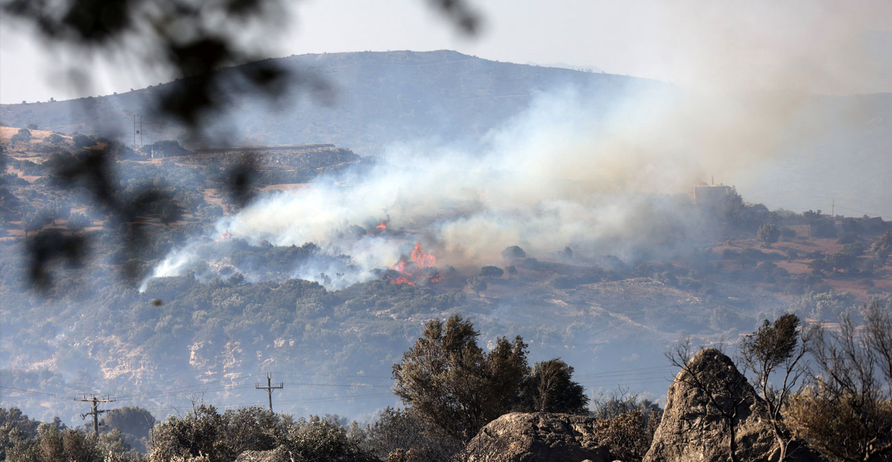 &Rho;&iota;&pi;έ&sigmaf; 125 &chi;&lambda;&mu;./ώ&rho;&alpha; &laquo;&phi;&omicron;&upsilon;&nu;&tau;ώ&nu;&omicron;&upsilon;&nu;&raquo; &tau;&eta; &phi;&omega;&tau;&iota;ά &sigma;&tau;&omicron; &Rho;έ&theta;&upsilon;&mu;&nu;&omicron;, &sigma;&tau;&eta; &mu;ά&chi;&eta; &pi;ά&nu;&omega; &alpha;&pi;ό 220 &pi;&upsilon;&rho;&omicron;&sigma;&beta;έ&sigma;&tau;&epsilon;&sigmaf; &kappa;&alpha;&iota; &delta;&alpha;&sigma;&omicron;&kappa;&omicron;&mu;ά&nu;&tau;&omicron;&sigmaf;