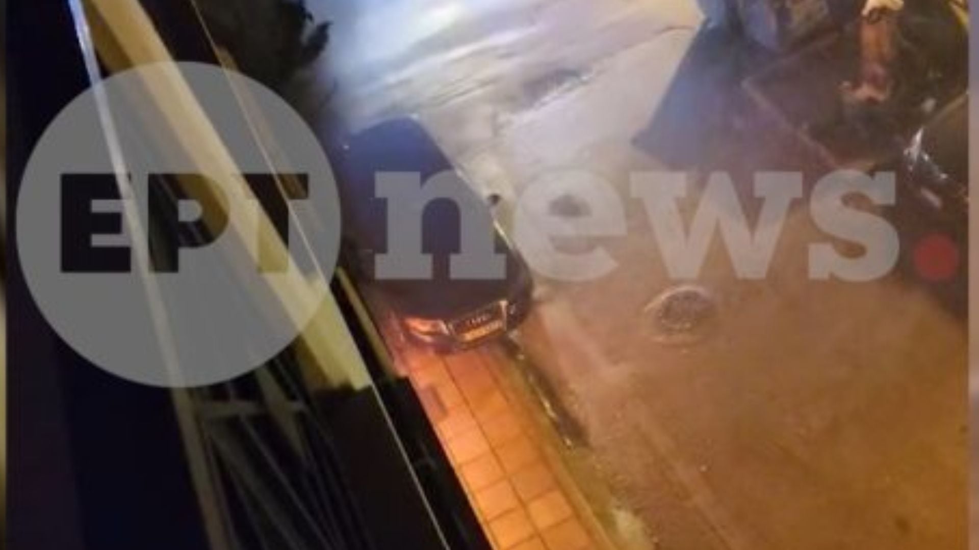 Θεσσαλονίκη: Η Αντιτρομοκρατική ανέλαβε τις έρευνες για τις 3 εμπρηστικές επιθέσεις σε σπίτια στελεχών της ΝΔ – Δείτε το βίντεο ντοκουμέντο