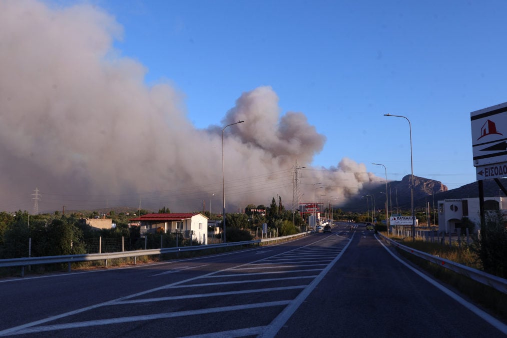 &Eta; &alpha;&sigma;ύ&lambda;&lambda;&eta;&pi;&tau;&eta; &kappa;&alpha;&tau;&alpha;&sigma;&tau;&rho;&omicron;&phi;ή &sigma;&tau;&omicron; &Pi;ό&rho;&tau;&omicron; &Gamma;&epsilon;&rho;&mu;&epsilon;&nu;ό &mu;έ&sigma;&alpha; &alpha;&pi;ό 10 &sigma;&upsilon;&gamma;&kappa;&lambda;&omicron;&nu;&iota;&sigma;&tau;&iota;&kappa;έ&sigmaf; &Phi;&Omega;&Tau;&Omicron; – &Alpha;&pi;&omicron;&kappa;&alpha;&rho;&delta;&iota;&omega;&tau;&iota;&kappa;έ&sigmaf; &omicron;&iota; &epsilon;&iota;&kappa;ό&nu;&epsilon;&sigmaf; &mu;&epsilon;&tau;ά &tau;&eta;&nu; &pi;&upsilon;&rho;&kappa;&alpha;&gamma;&iota;ά